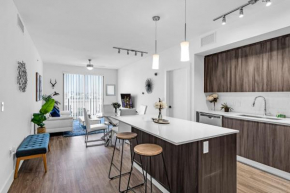 Amazing 2 Bedroom Unit In Doral Miami With Free Parking